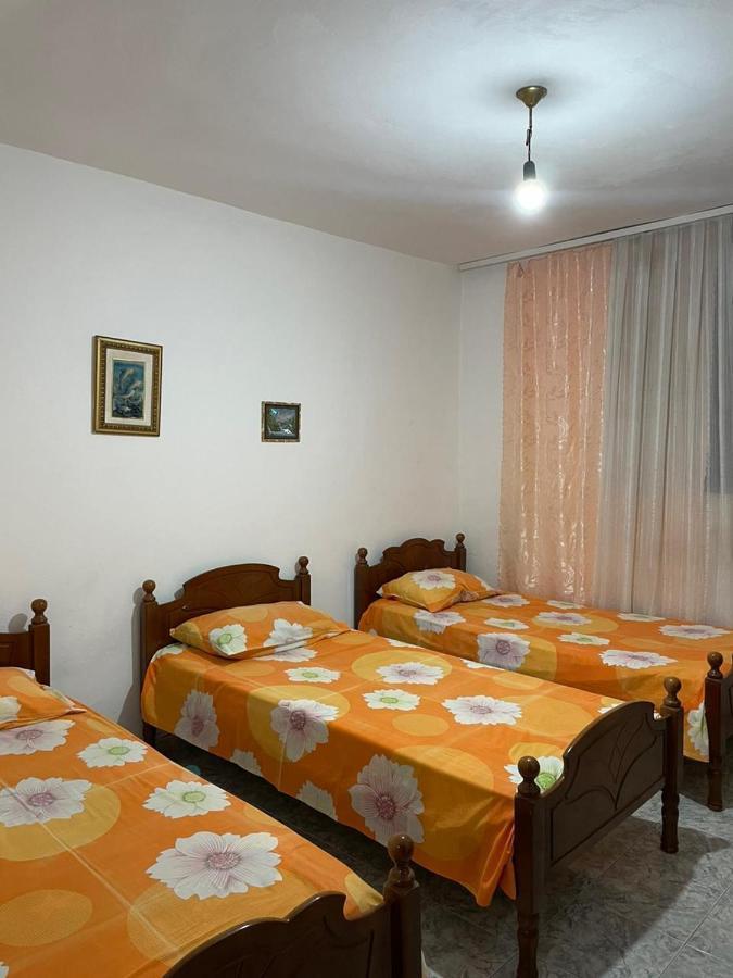 Arta * Durrës